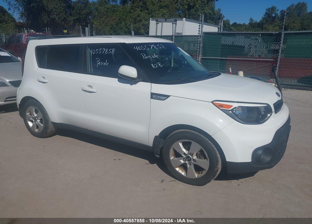 2018 KIA SOUL VIN: KNDJN2A28J7567812