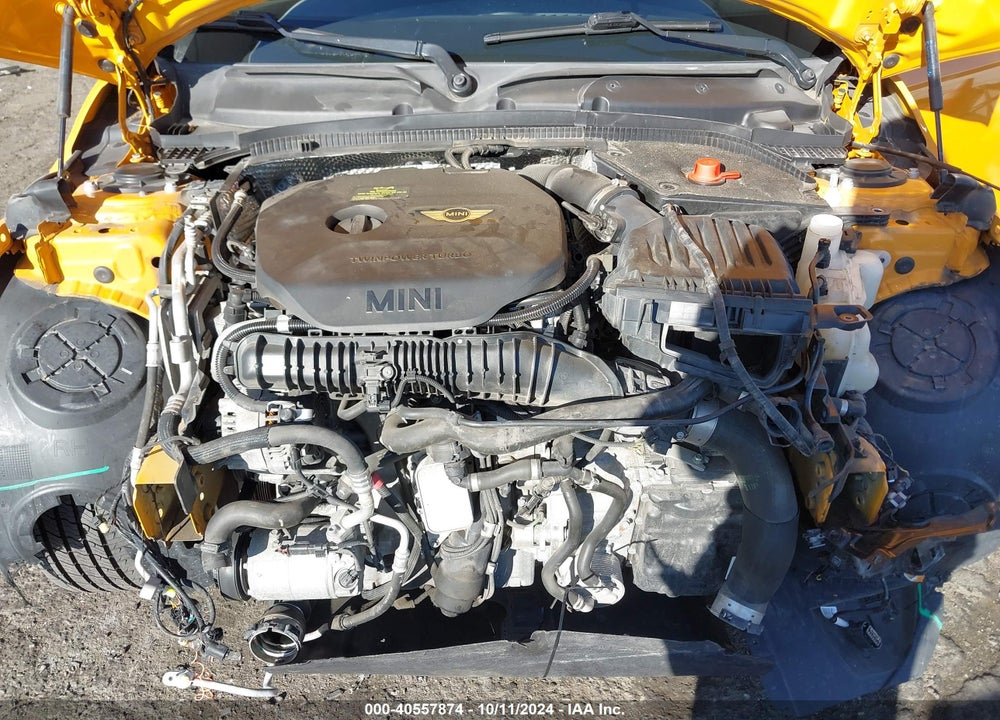 2015 MINI HARDTOP COOPER S VIN: WMWXU3C59F2B56630