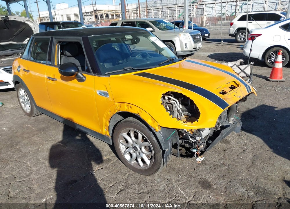 2015 MINI HARDTOP COOPER S VIN: WMWXU3C59F2B56630