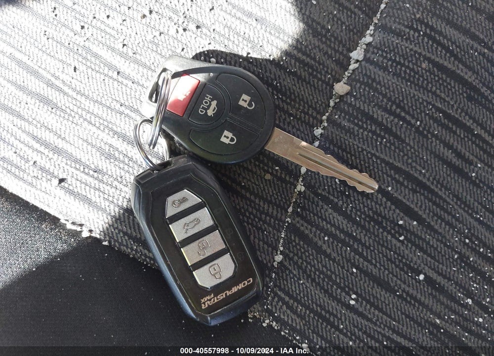 2014 NISSAN SENTRA SV VIN: 3N1AB7AP6EY335895