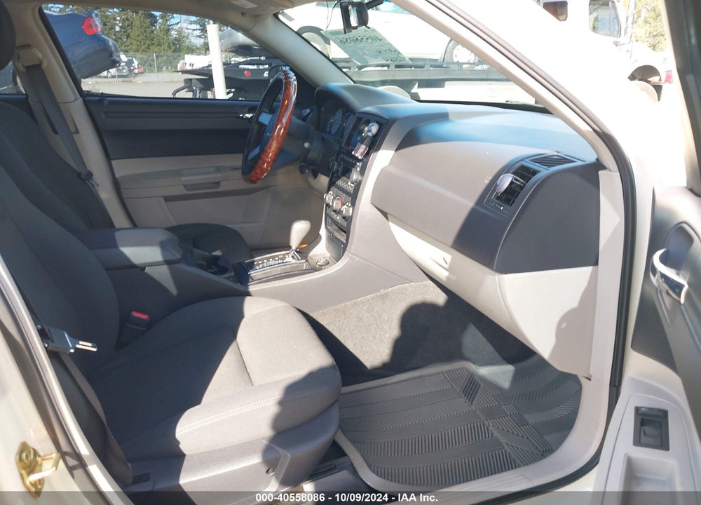 2005 CHRYSLER 300 VIN: 2C3JA43R55H134786