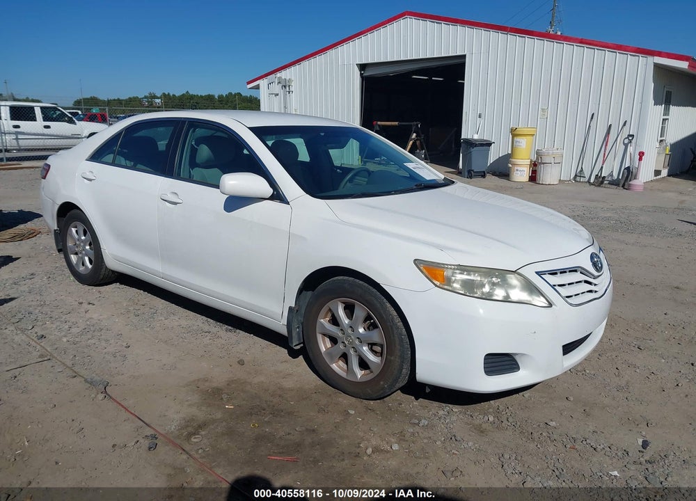 2011 TOYOTA CAMRY LE VIN: 4T1BF3EK0BU692206