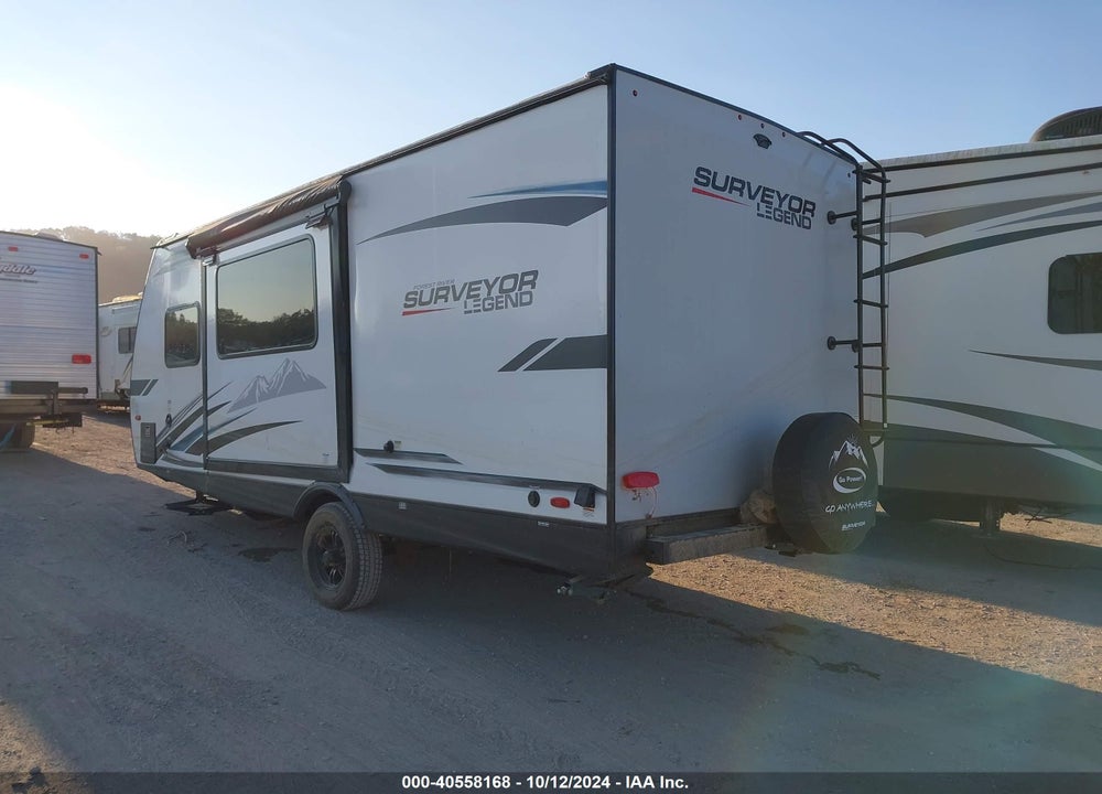 2022 SURVEYOR TRAVEL TRLR VIN: 4X4TSVU16NL042969