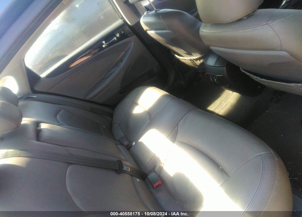 2011 HYUNDAI SONATA LIMITED VIN: 5NPEC4AC2BH248107