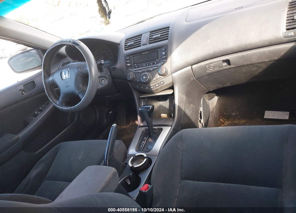 2003 HONDA ACCORD 2.4 EX VIN: 1HGCM56643A004272