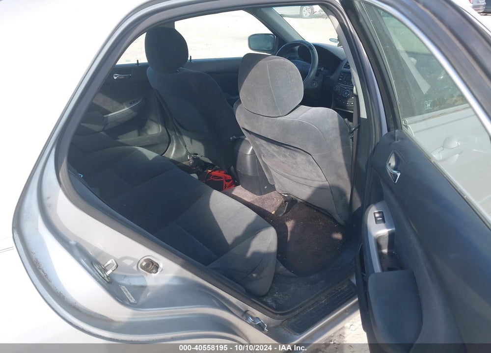 2003 HONDA ACCORD 2.4 EX VIN: 1HGCM56643A004272
