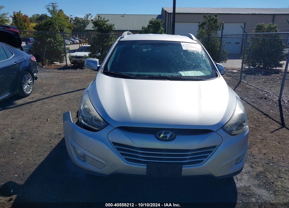 2014 HYUNDAI TUCSON SE VIN: KM8JU3AG0EU926304