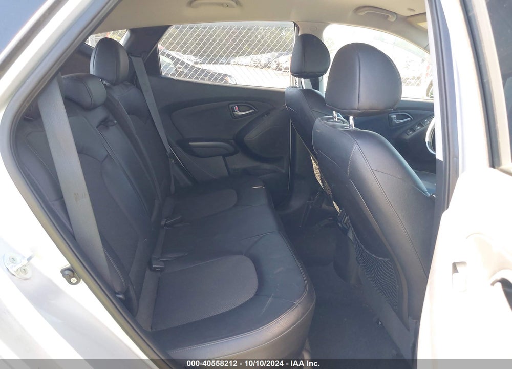 2014 HYUNDAI TUCSON SE VIN: KM8JU3AG0EU926304