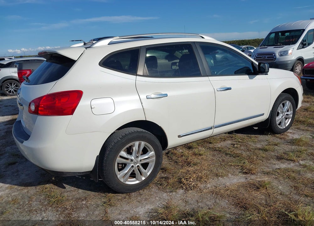2015 NISSAN ROGUE SELECT S VIN: JN8AS5MT2FW656467