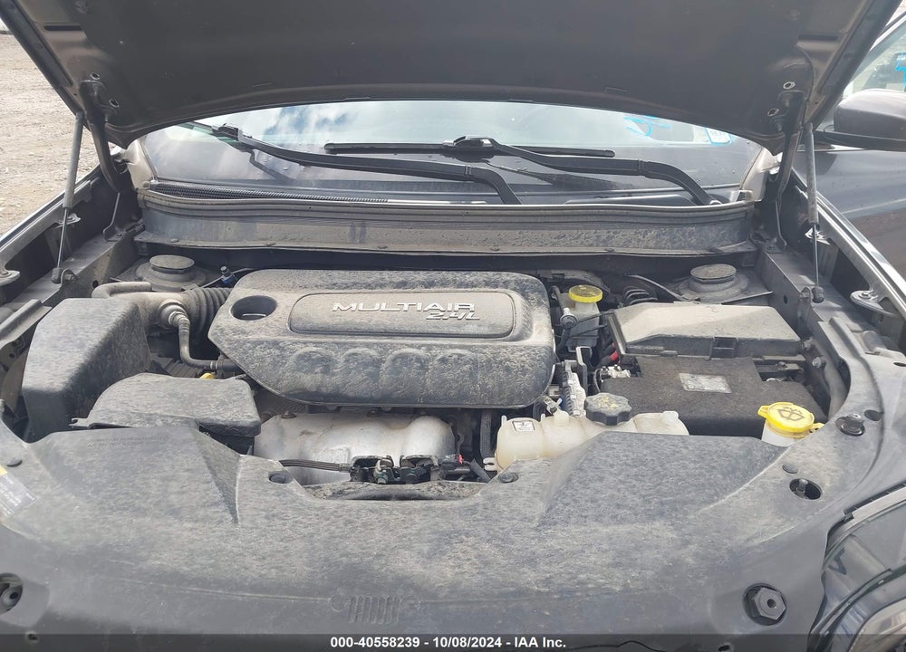 2019 JEEP CHEROKEE LATITUDE PLUS 4X4 VIN: 1C4PJMLB5KD237997