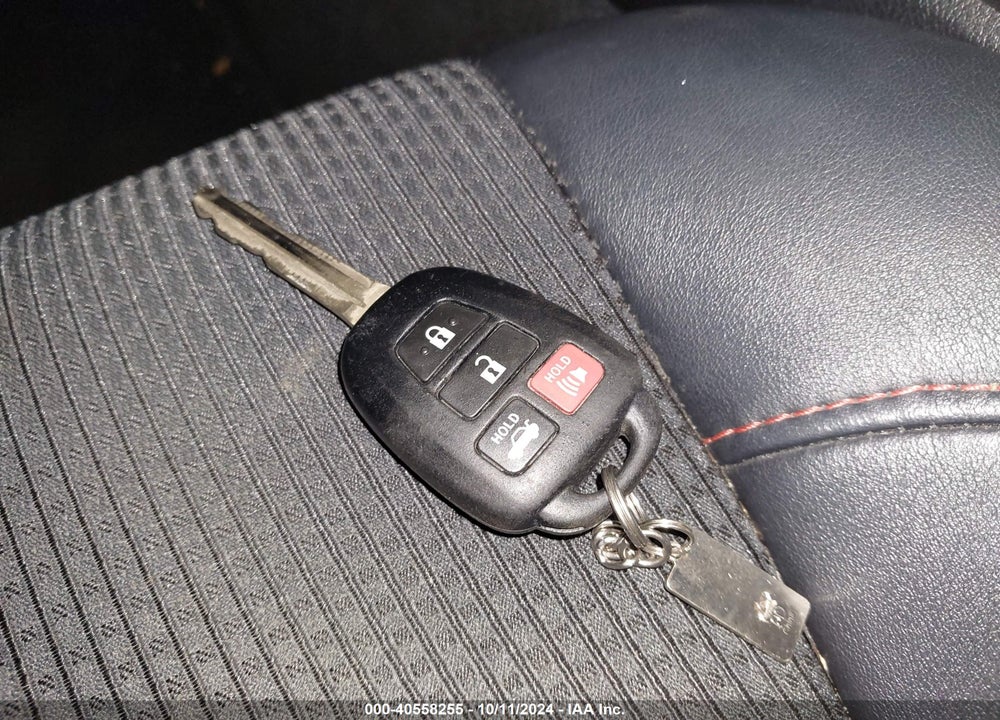 2016 TOYOTA CAMRY SE VIN: 4T1BF1FK6GU147802