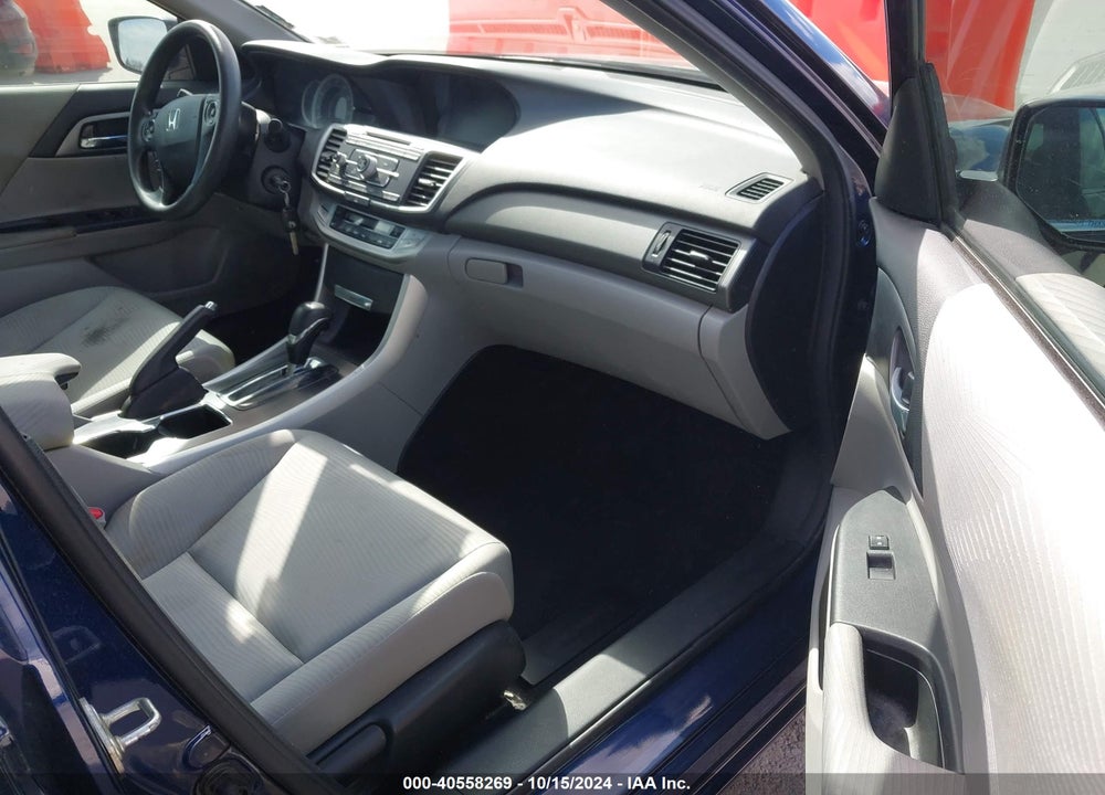 2015 HONDA ACCORD LX VIN: 1HGCR2F33FA001776
