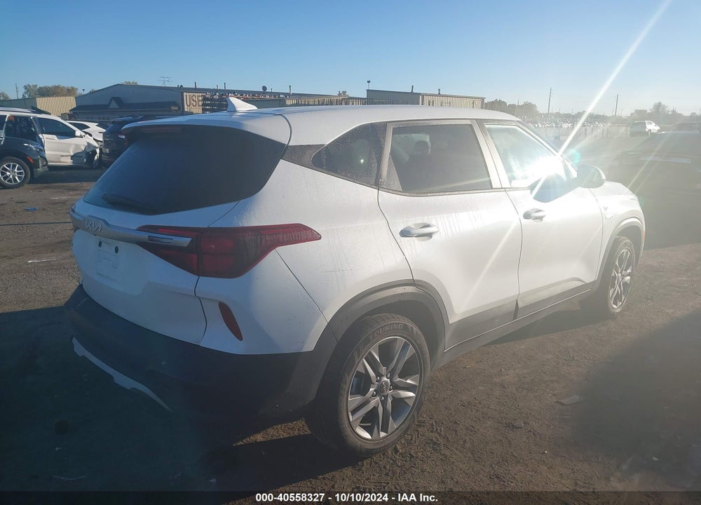 2022 KIA SELTOS LX VIN: KNDEPCAA0N7249942