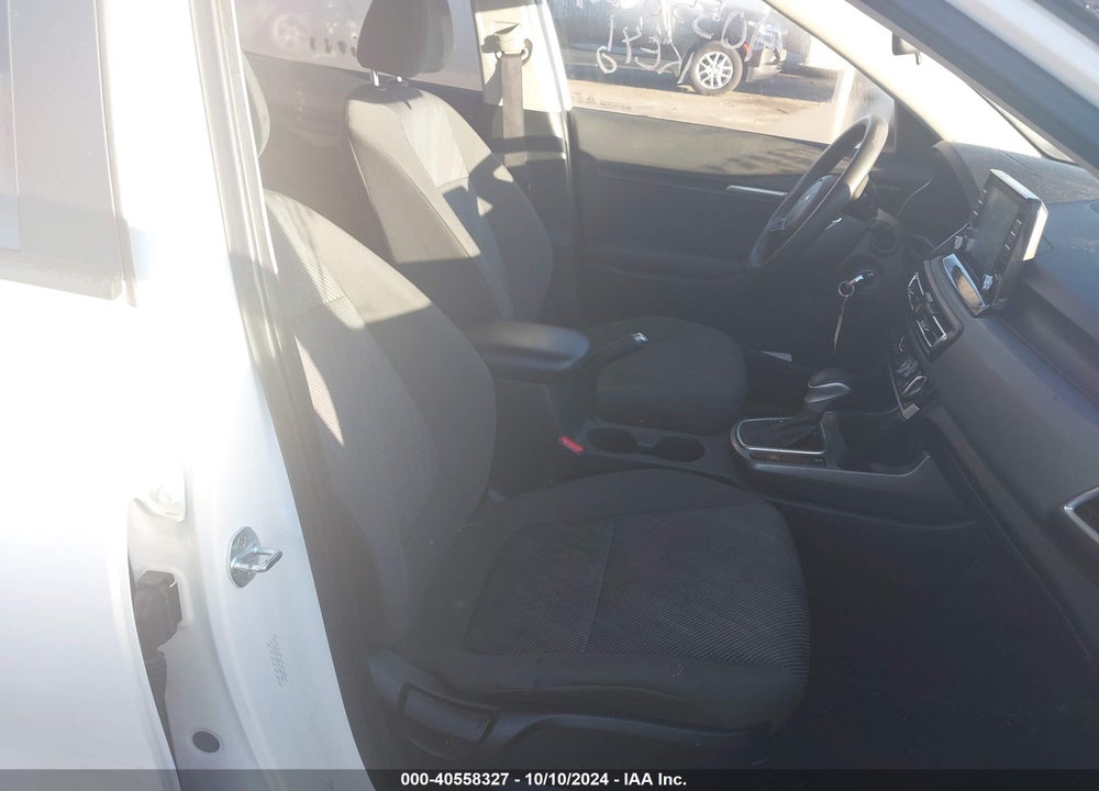 2022 KIA SELTOS LX VIN: KNDEPCAA0N7249942
