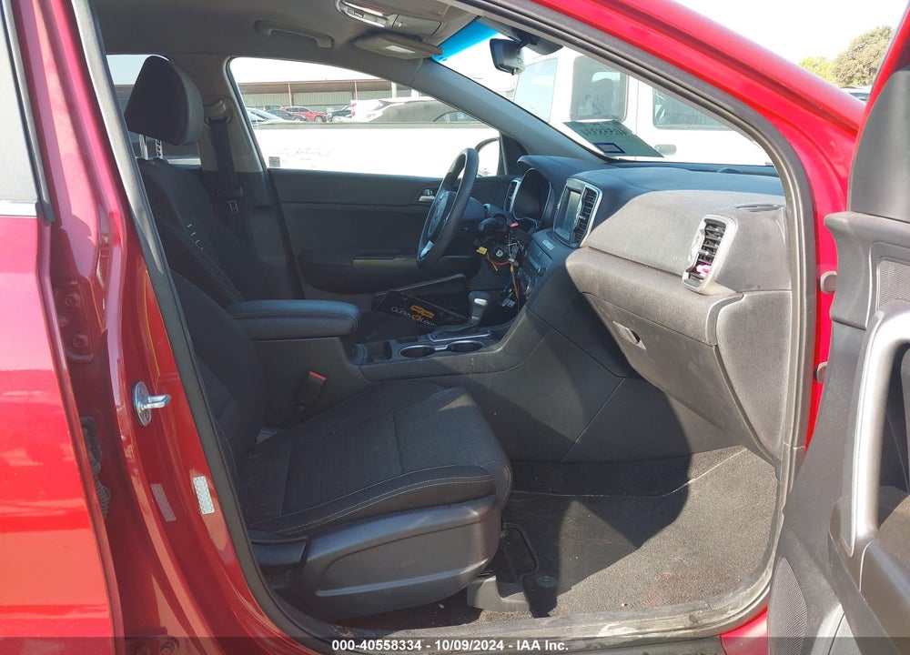 2019 KIA SPORTAGE LX VIN: KNDPM3AC1K7560407