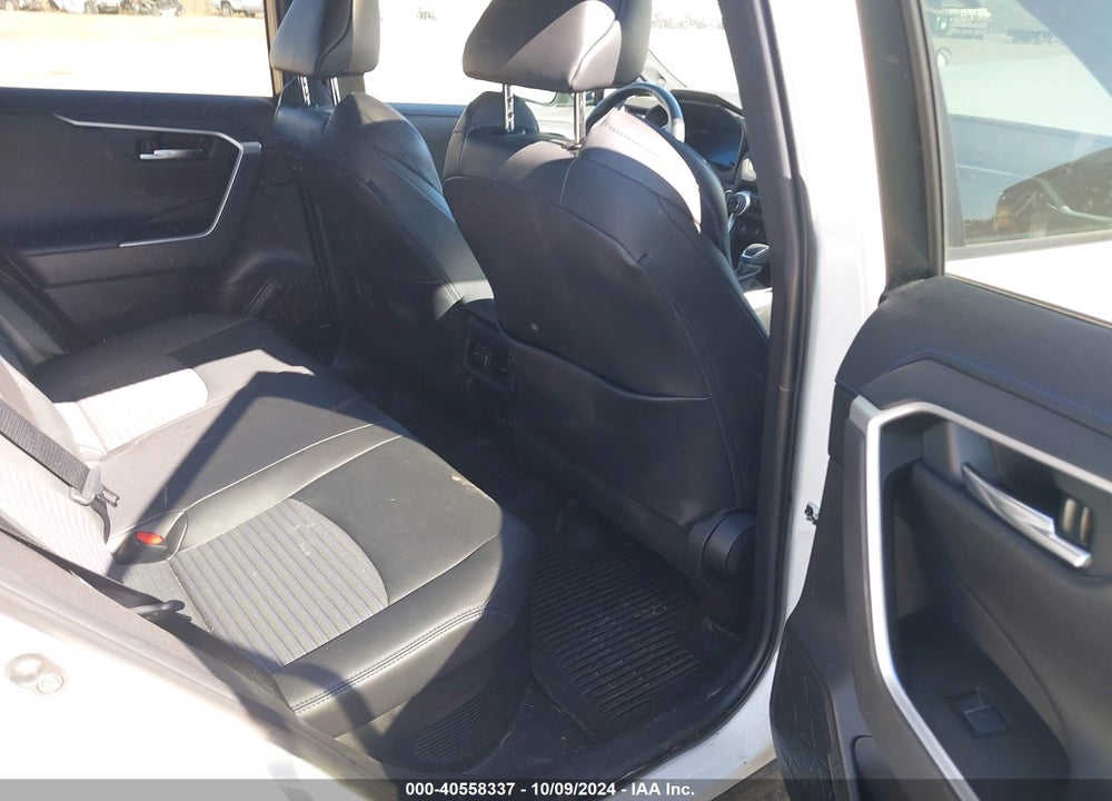 2022 TOYOTA RAV4 HYBRID XSE VIN: 4T3E6RFV4NU075931