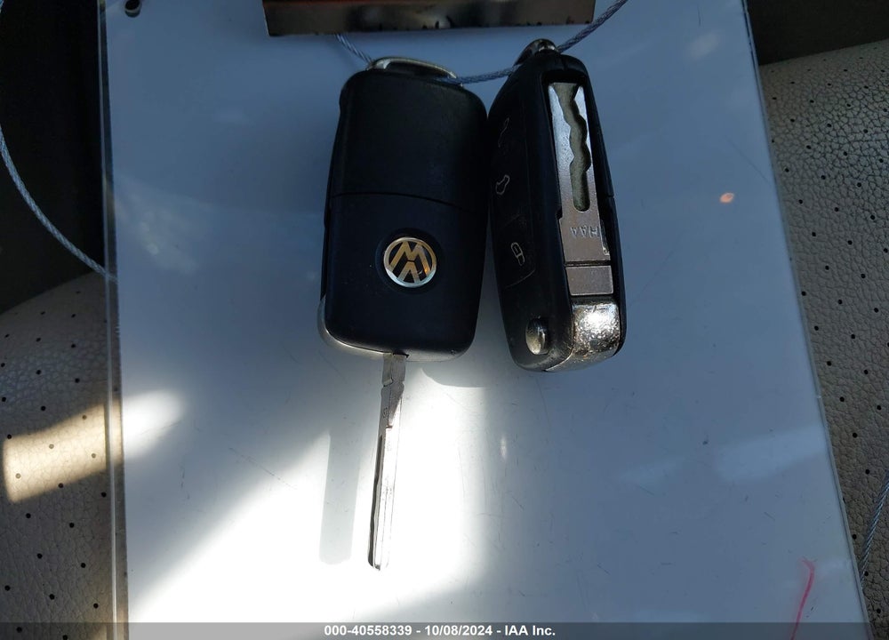 2014 VOLKSWAGEN JETTA 1.8T SE VIN: 3VWD17AJ9EM394517
