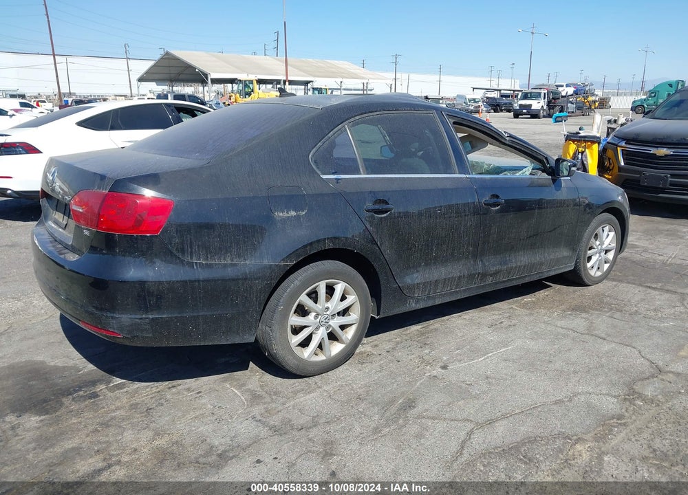 2014 VOLKSWAGEN JETTA 1.8T SE VIN: 3VWD17AJ9EM394517