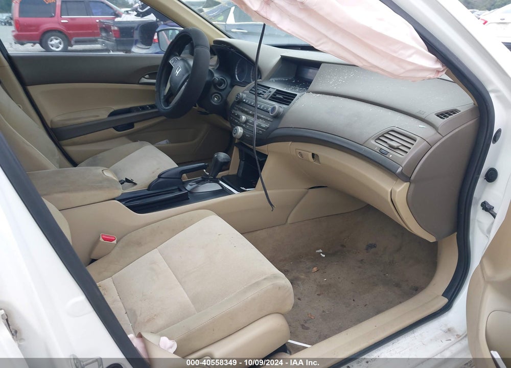 2010 HONDA ACCORD 2.4 LX-P VIN: 1HGCP2F48AA127364