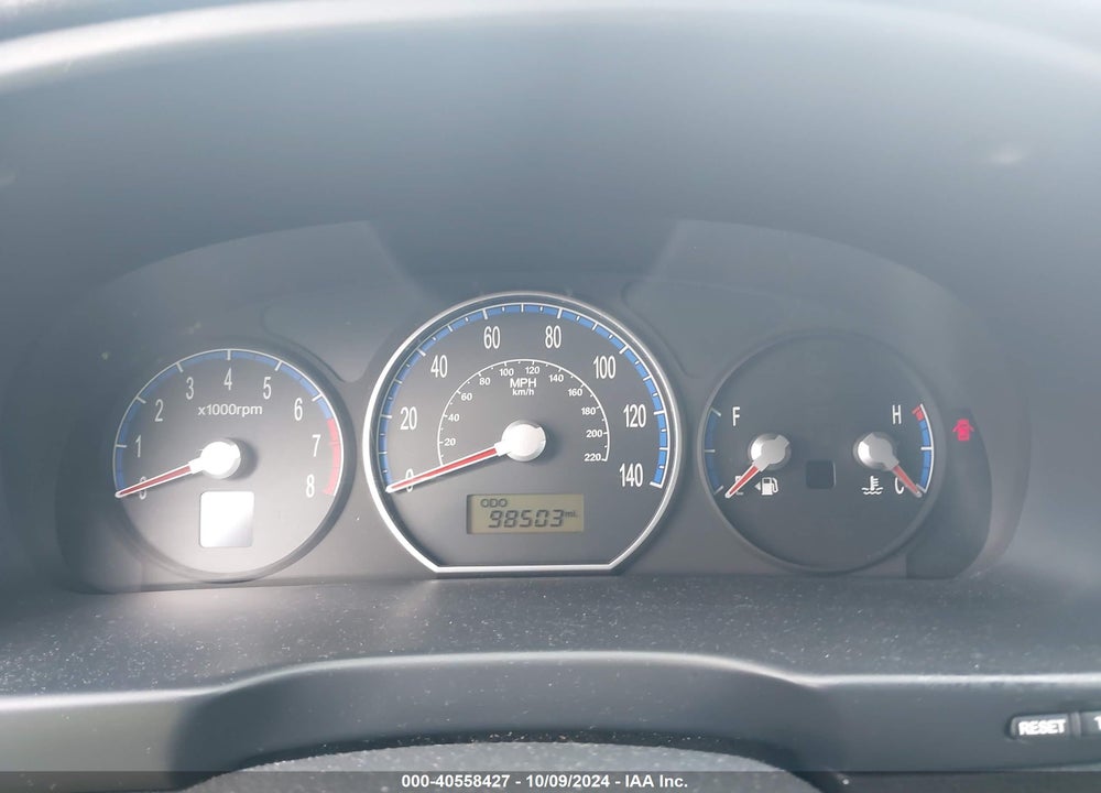 2008 HYUNDAI SANTA FE GLS VIN: 5NMSG13D08H149996
