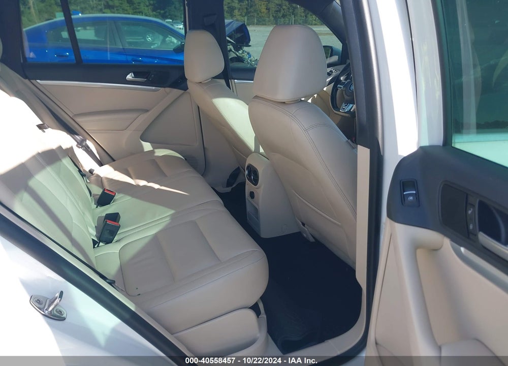 2015 VOLKSWAGEN TIGUAN R-LINE VIN: WVGAV7AXXFW049329