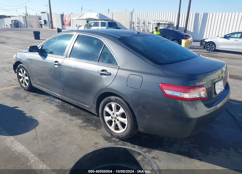 2011 TOYOTA CAMRY LE VIN: 4T1BF3EK1BU137104