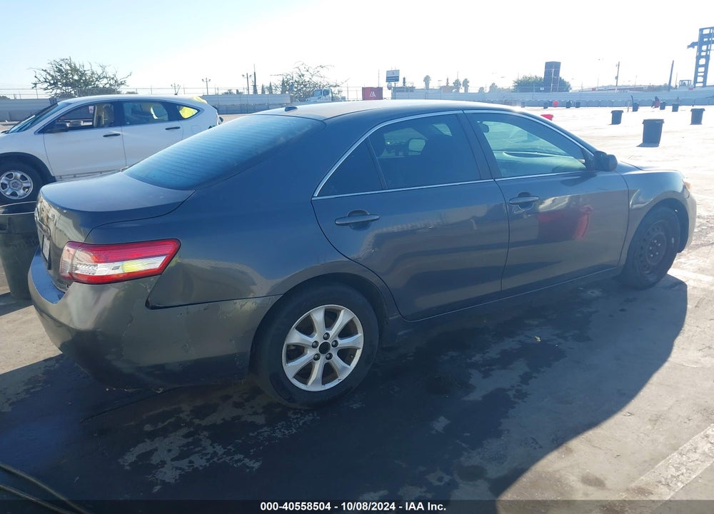 2011 TOYOTA CAMRY LE VIN: 4T1BF3EK1BU137104