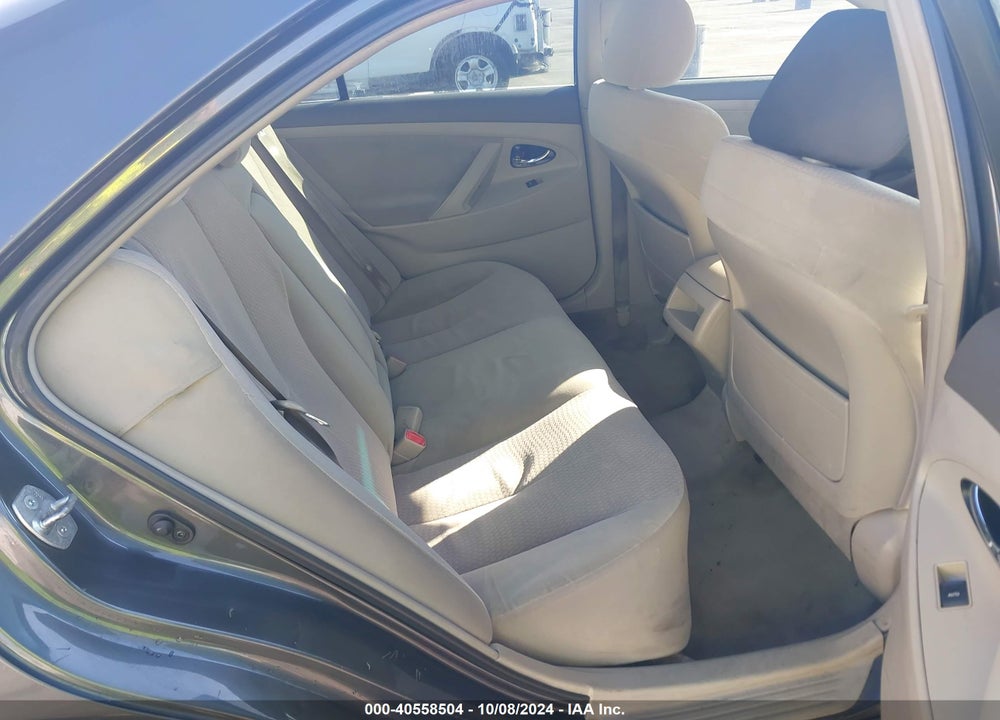 2011 TOYOTA CAMRY LE VIN: 4T1BF3EK1BU137104