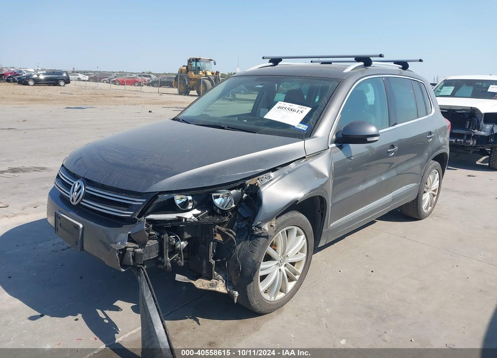2012 VOLKSWAGEN TIGUAN SE VIN: WVGAV7AX5CW000566