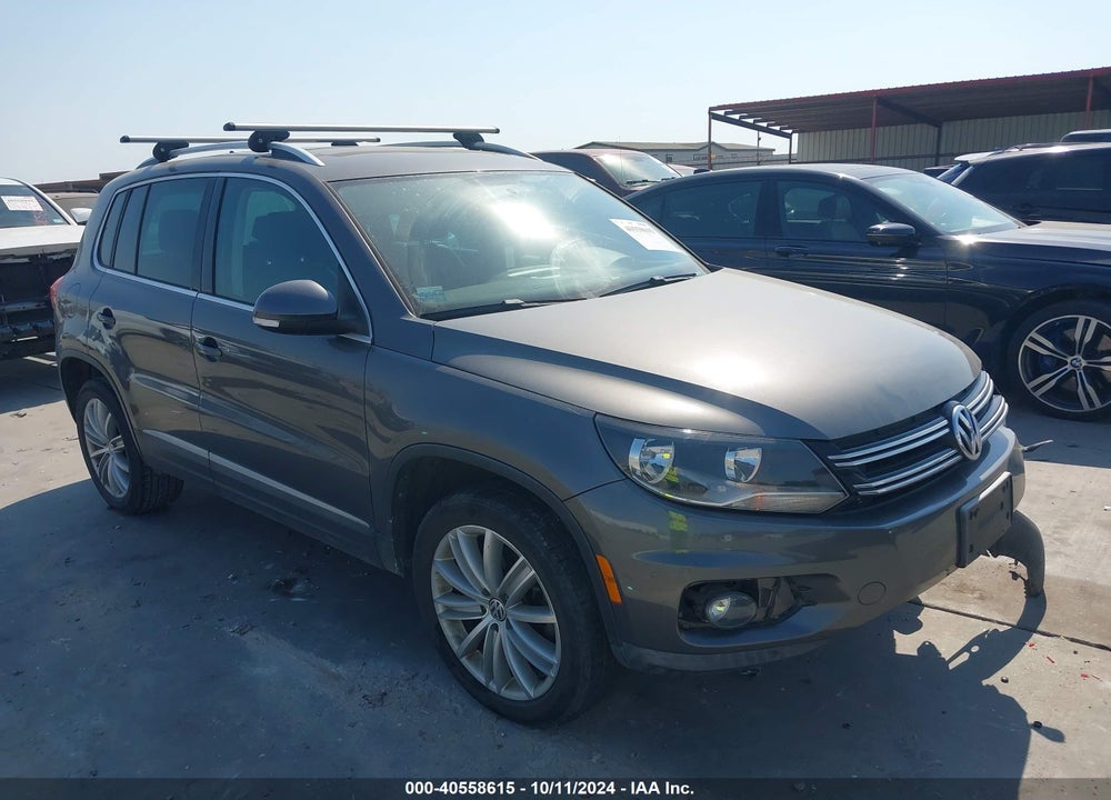 2012 VOLKSWAGEN TIGUAN SE VIN: WVGAV7AX5CW000566