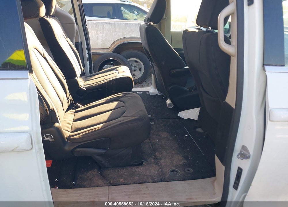 2017 CHRYSLER PACIFICA TOURING VIN: 2C4RC1DG7HR688592