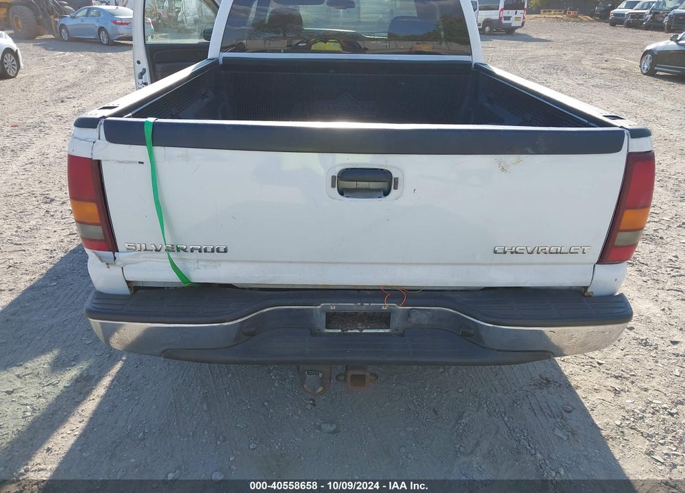 2007 CHEVROLET SILVERADO 1500 CLASSIC LT1 VIN: 2GCEK19B371122408