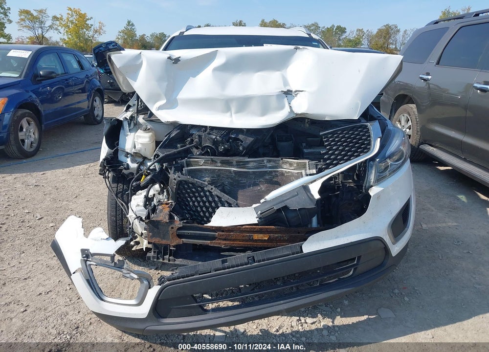 2017 KIA SORENTO 2.4L LX VIN: 5XYPGDA31HG258513