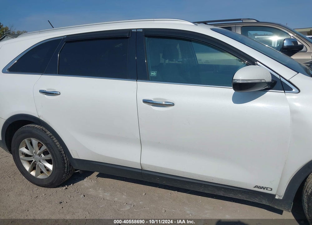 2017 KIA SORENTO 2.4L LX VIN: 5XYPGDA31HG258513