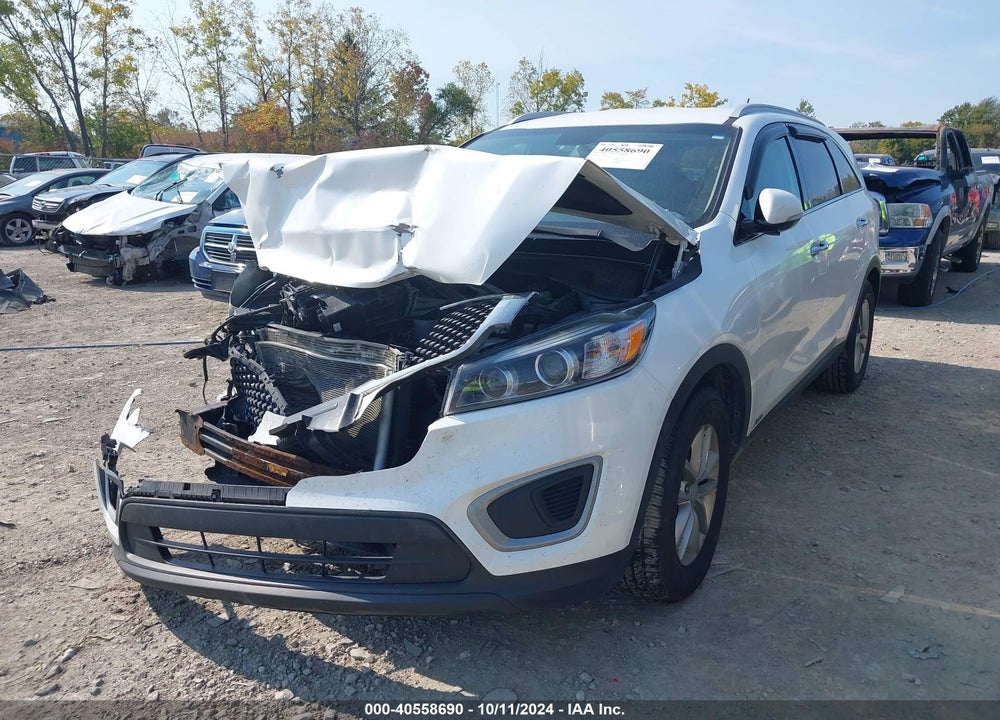 2017 KIA SORENTO 2.4L LX VIN: 5XYPGDA31HG258513
