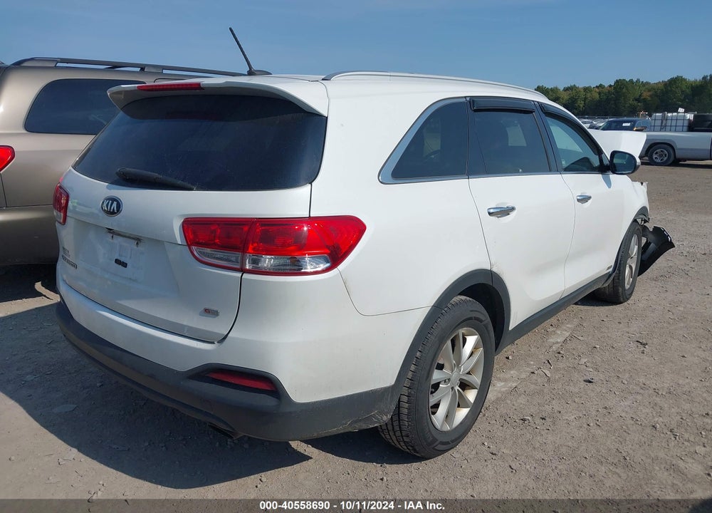 2017 KIA SORENTO 2.4L LX VIN: 5XYPGDA31HG258513