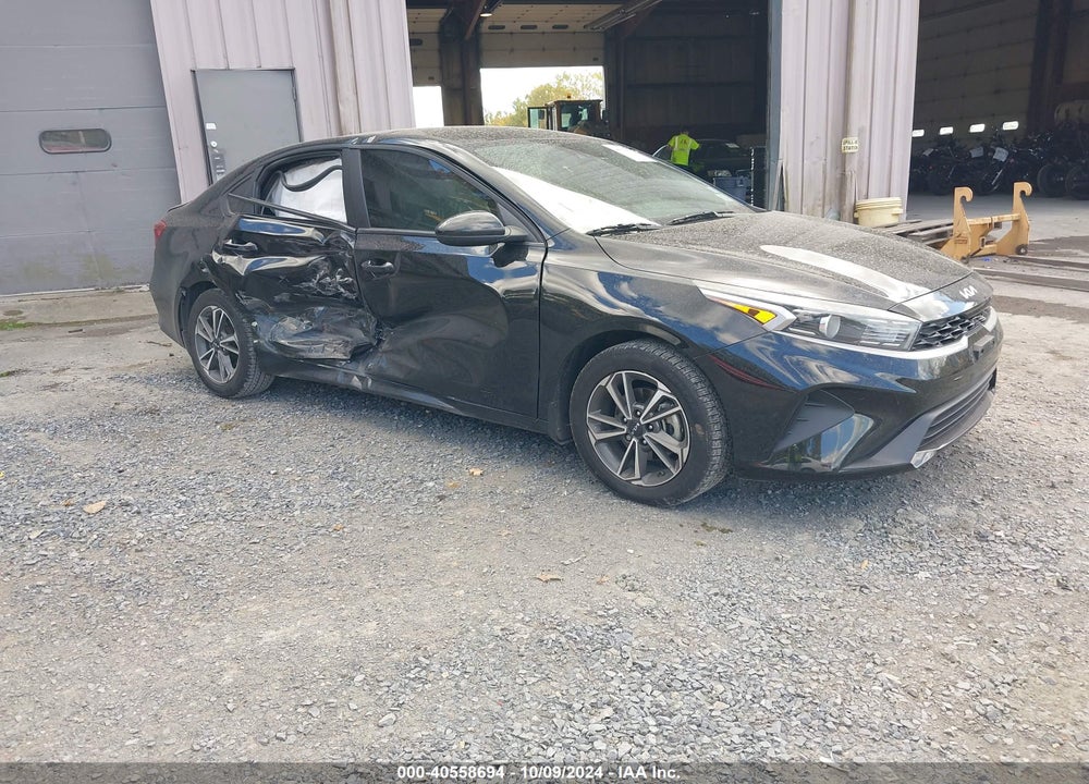 2023 KIA FORTE LXS VIN: 3KPF24AD4PE523617
