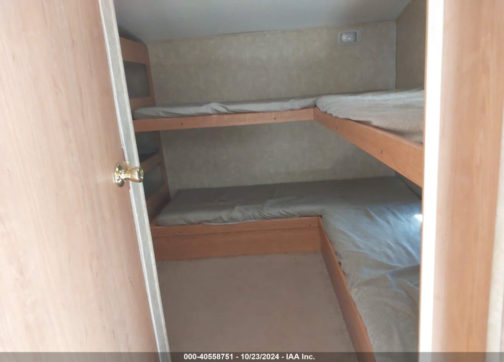 2009 COACHMEN CHAPARRAL VIN: 5ZT3CH3B891003959