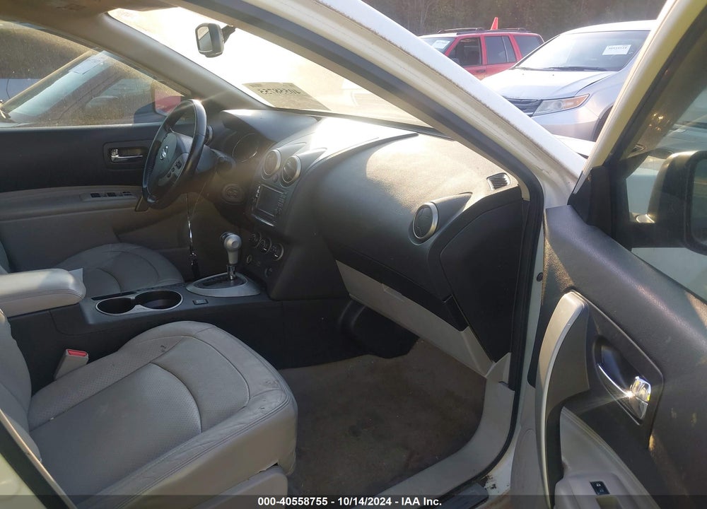 2013 NISSAN ROGUE SV W/SL PKG VIN: JN8AS5MT2DW505318