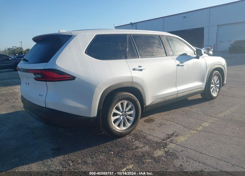 2024 TOYOTA GRAND HIGHLANDER HYBRID XLE VIN: 5TDABAA51RS001103