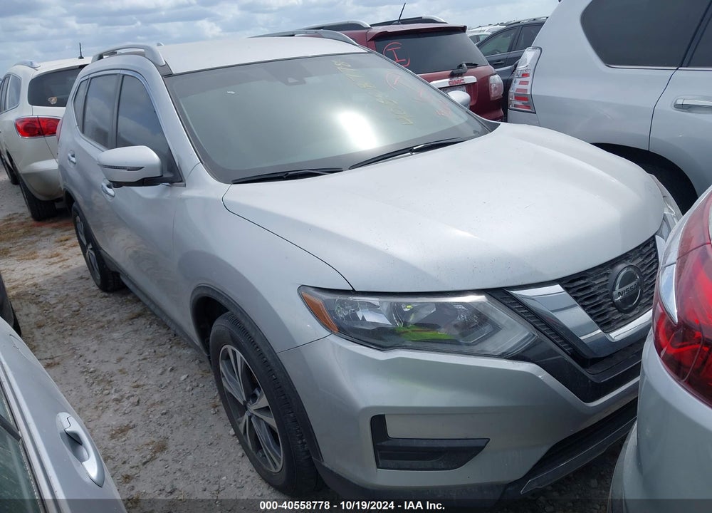 2019 NISSAN ROGUE SV VIN: 5N1AT2MT3KC821358