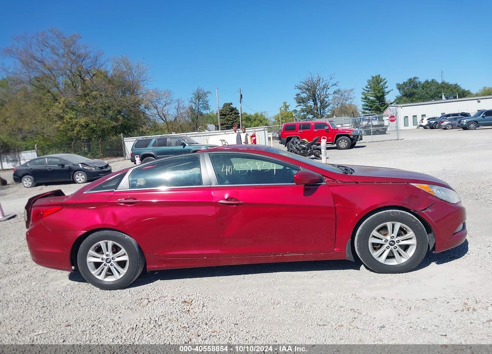2013 HYUNDAI SONATA GLS VIN: 5NPEB4AC3DH655939