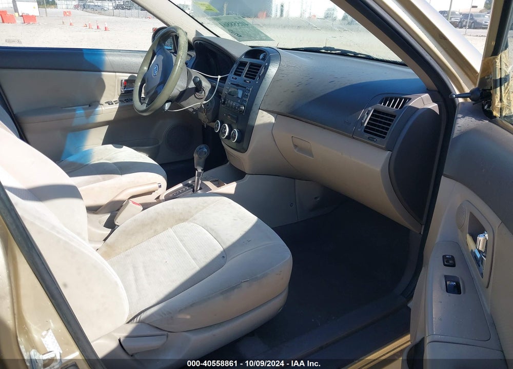 2009 KIA SPECTRA EX VIN: KNAFE221695653913