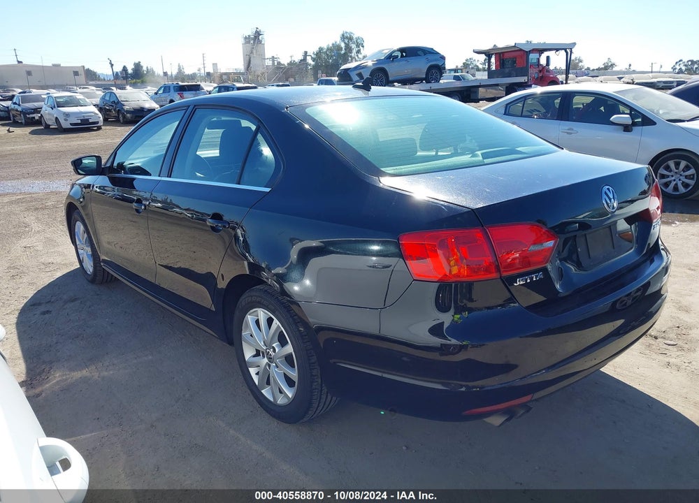 2013 VOLKSWAGEN JETTA 2.5L SE VIN: 3VWDP7AJ9DM262371