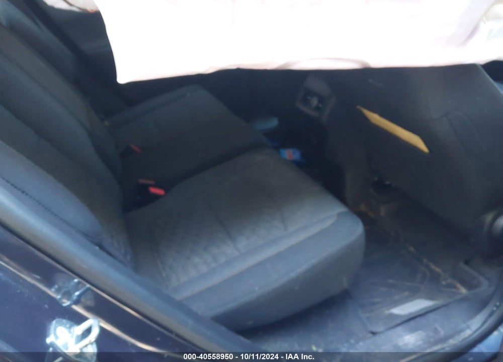 2018 CHEVROLET EQUINOX LT VIN: 3GNAXSEV5JL117066