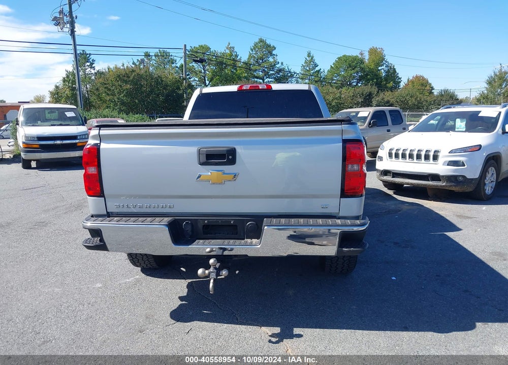 2018 CHEVROLET SILVERADO 1500 1LT VIN: 1GCRCREC8JZ357218