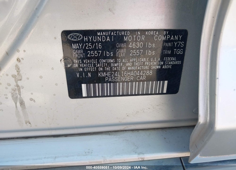 2017 HYUNDAI SONATA HYBRID SE VIN: KMHE24L16HA044288