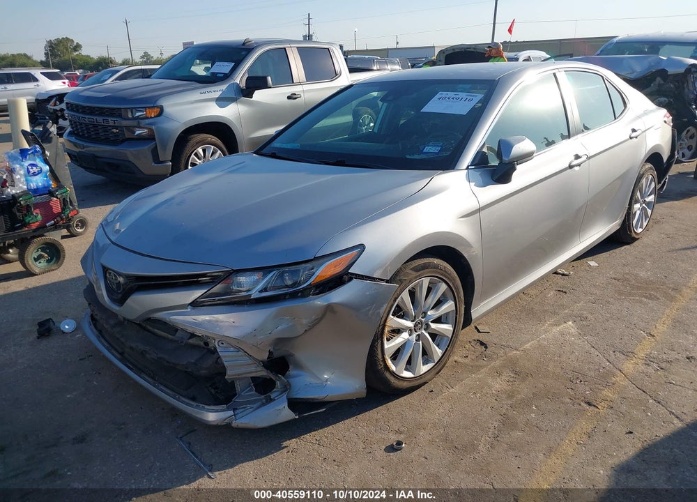 2019 TOYOTA CAMRY LE VIN: 4T1B11HK2KU165105