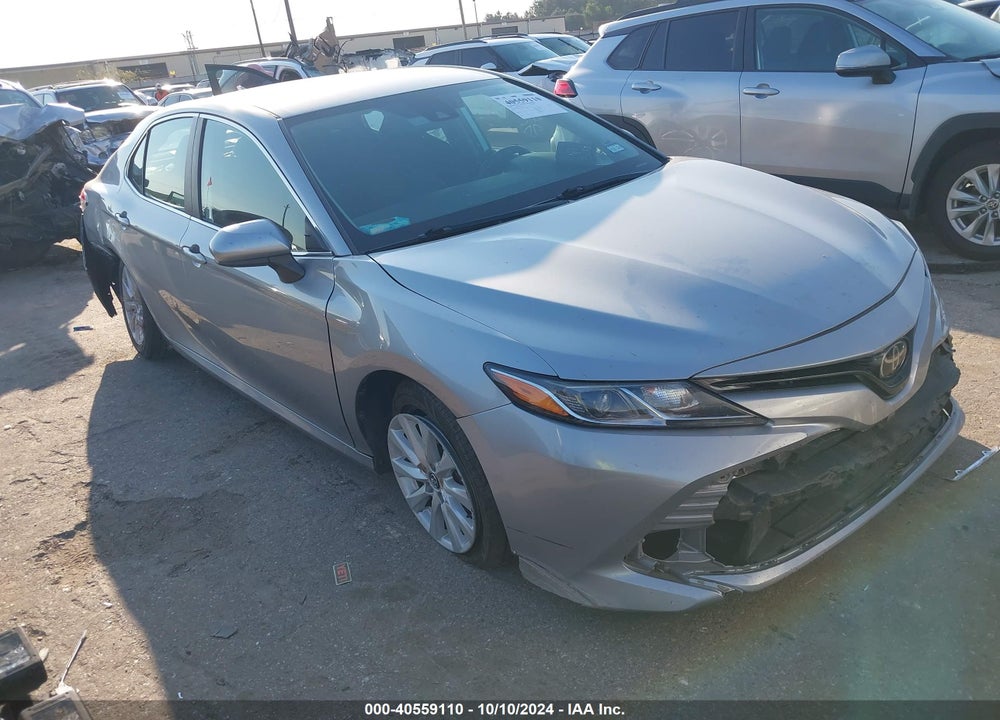 2019 TOYOTA CAMRY LE VIN: 4T1B11HK2KU165105