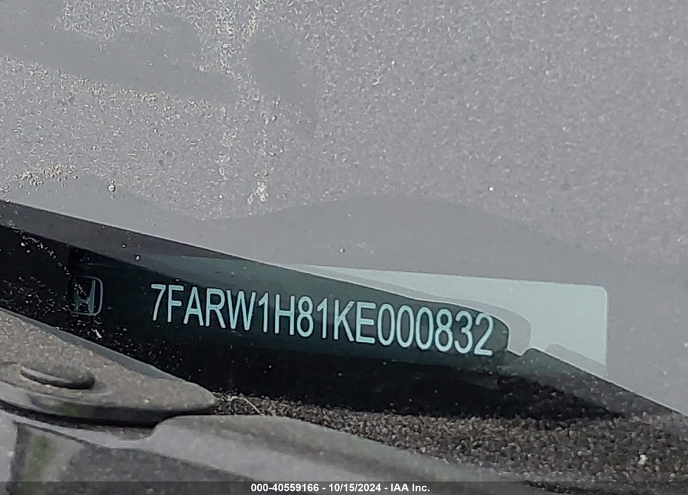 2019 HONDA CR-V EX-L VIN: 7FARW1H81KE000832